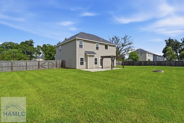 110 Dove Run Drive NE, Ludowici, GA 31316