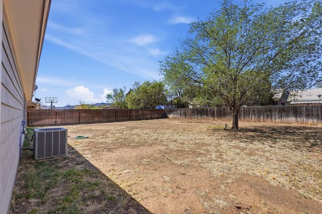 613 N Apricot, Alpine, TX 79830