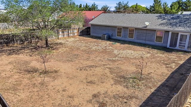 613 N Apricot, Alpine, TX 79830