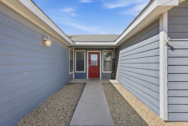 613 N Apricot, Alpine, TX 79830