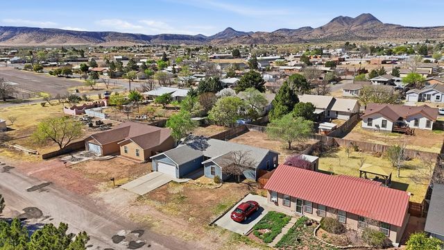 613 N Apricot, Alpine, TX 79830