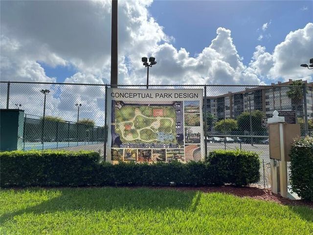 1300 SAINT CHARLES Place 706, Pembroke Pines, FL 33026