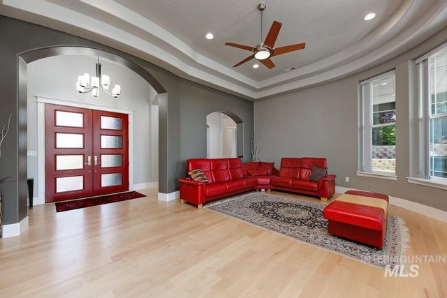 12583 W Deep Canyon Drive, Star, ID 83669
