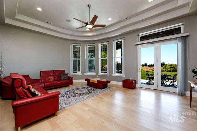12583 W Deep Canyon Drive, Star, ID 83669