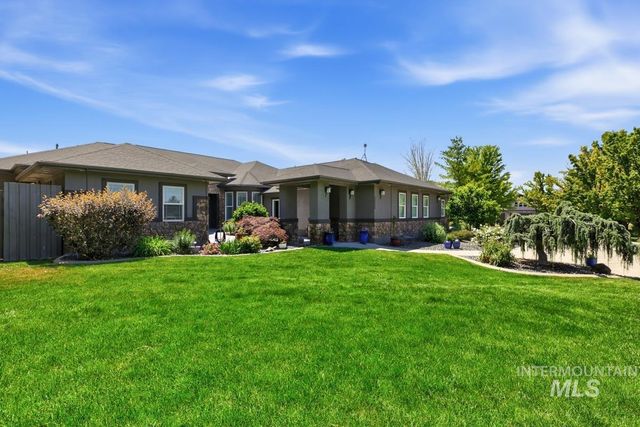 12583 W Deep Canyon Drive, Star, ID 83669