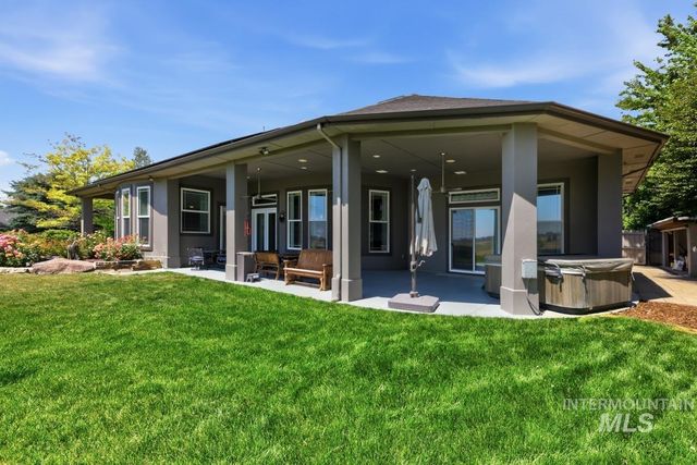 12583 W Deep Canyon Drive, Star, ID 83669
