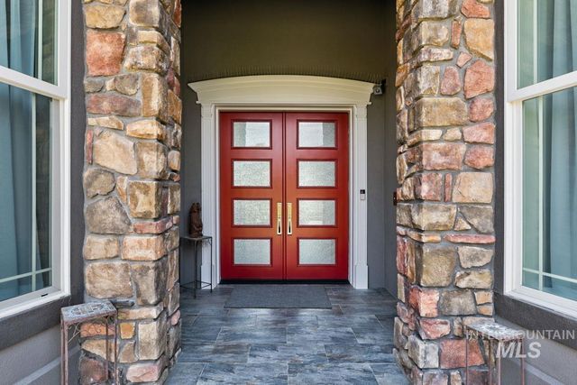 12583 W Deep Canyon Drive, Star, ID 83669