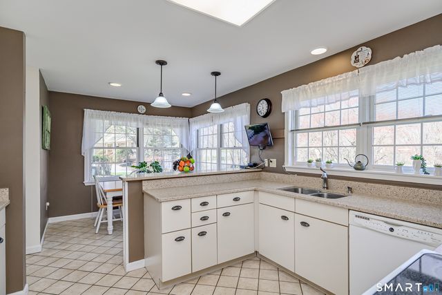 18 Sullivan Farm 18, New Milford, CT 06776