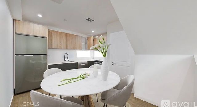 6344 Camellia 6342, North Hollywood, CA 91606