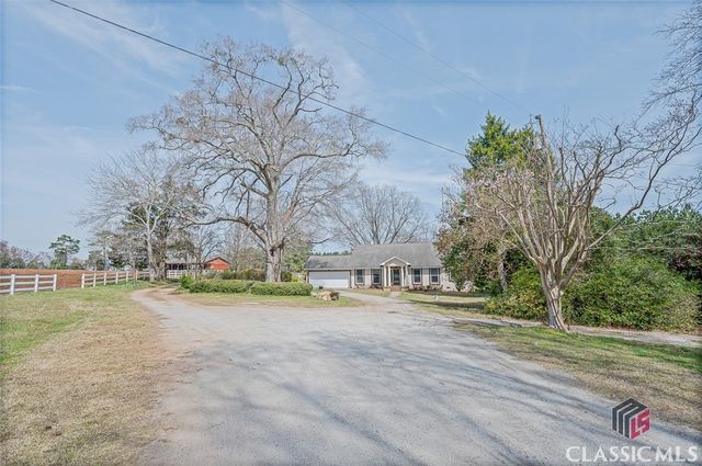 284 New Phoenix Road, Eatonton, GA 31024