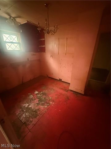 568 Columbus Street, Bedford, OH 44146