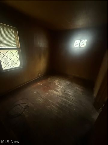 568 Columbus Street, Bedford, OH 44146