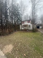 568 Columbus Street, Bedford, OH 44146