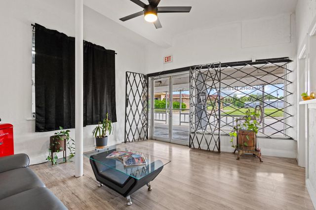 205 Main Street, Deport, TX 75435