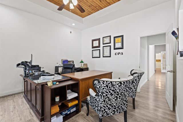 205 Main Street, Deport, TX 75435