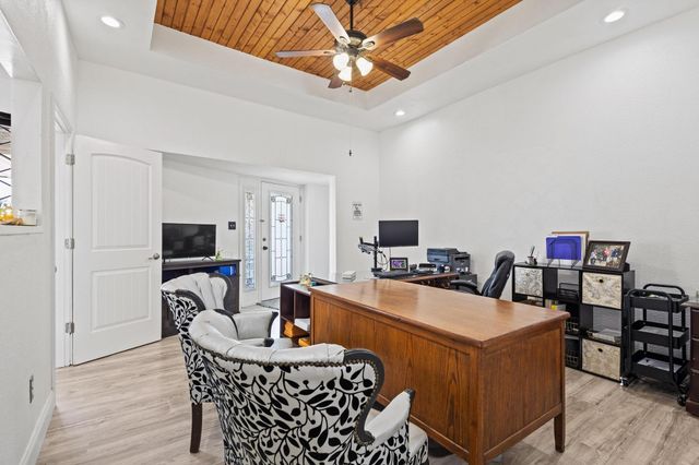 205 Main Street, Deport, TX 75435
