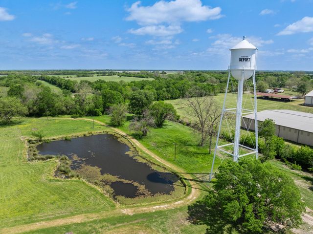 205 Main Street, Deport, TX 75435