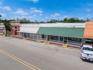 205 Main Street, Deport, TX 75435