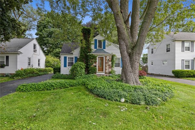 42 Sunset Drive, Brighton, NY 14618