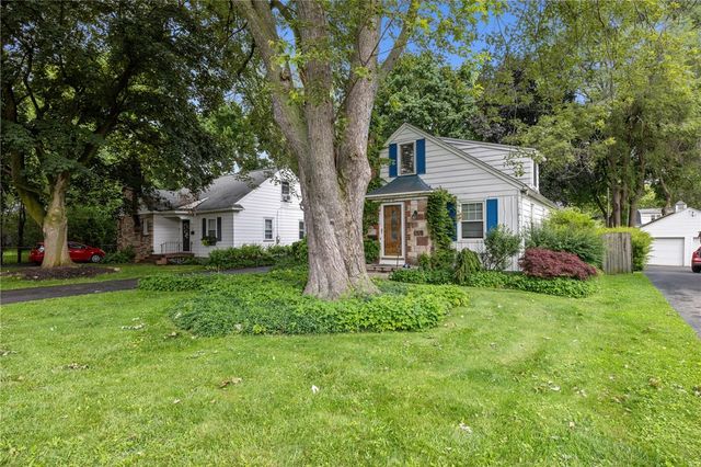 42 Sunset Drive, Brighton, NY 14618