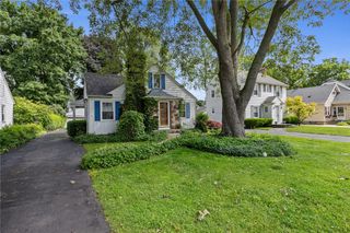 42 Sunset Drive, Brighton, NY 14618
