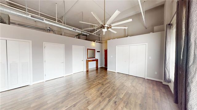 308 St Louis Street 101, Mobile, AL 36602