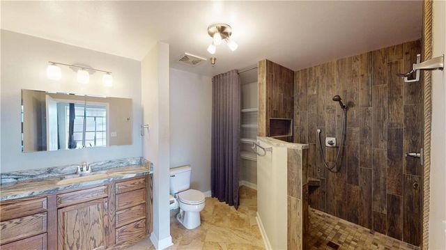 308 St Louis Street 101, Mobile, AL 36602