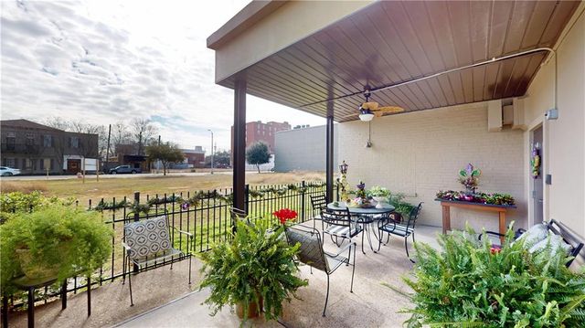 308 St Louis Street 101, Mobile, AL 36602
