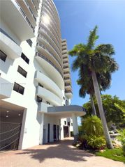 2301 SW 27th Ave 806, Miami, FL 33145