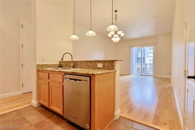 44 East Serene Avenue 325, Las Vegas, NV 89123