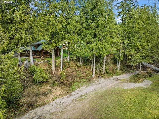 57206 E MARMOT Rd, Sandy, OR 97055