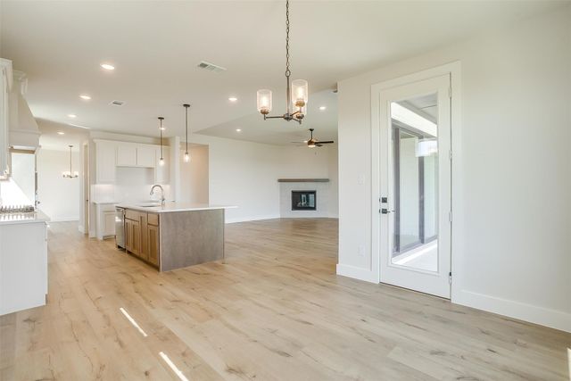 806 Feathergrass Court E, Haslet, TX 76052