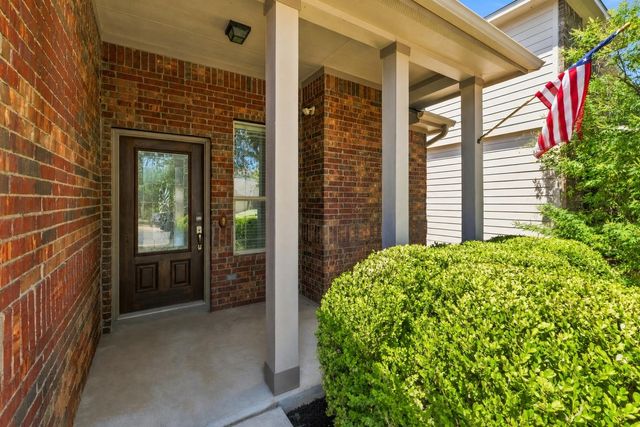 172 Housefinch LOOP, Leander, TX 78641