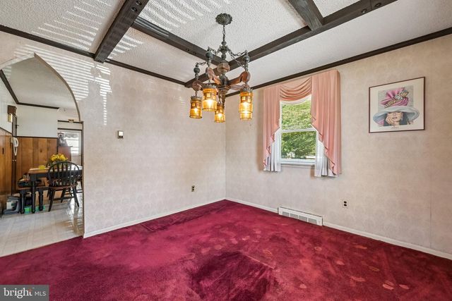 816 E ATLANTIC AVE, Laurel Springs, NJ 08021
