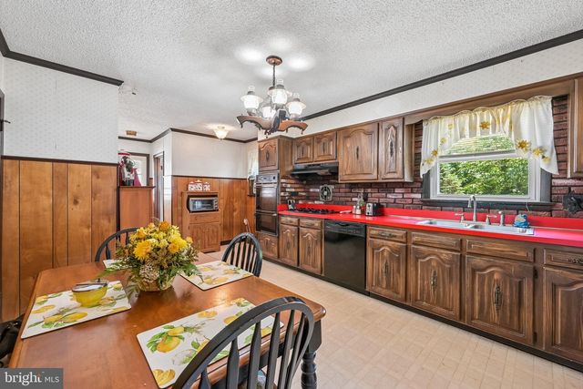 816 E ATLANTIC AVE, Laurel Springs, NJ 08021