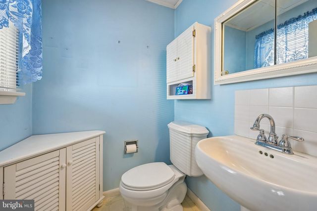 816 E ATLANTIC AVE, Laurel Springs, NJ 08021