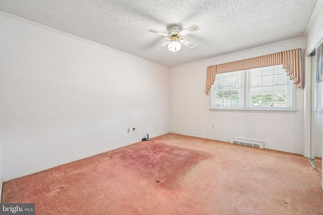 816 E ATLANTIC AVE, Laurel Springs, NJ 08021