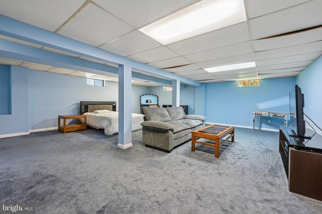 816 E ATLANTIC AVE, Laurel Springs, NJ 08021