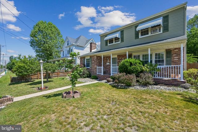816 E ATLANTIC AVE, Laurel Springs, NJ 08021