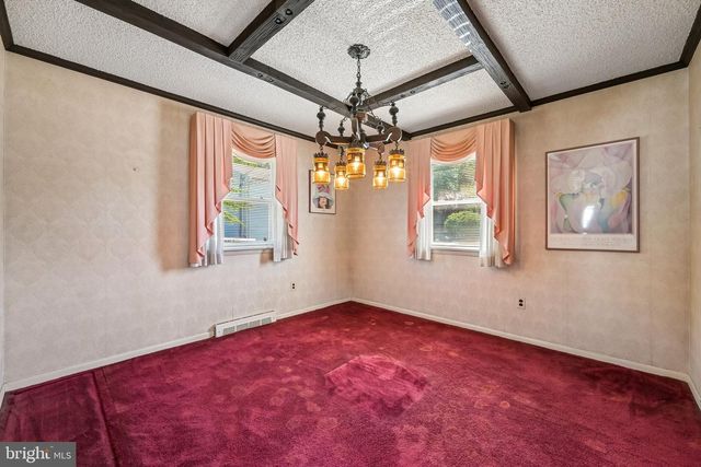 816 E ATLANTIC AVE, Laurel Springs, NJ 08021