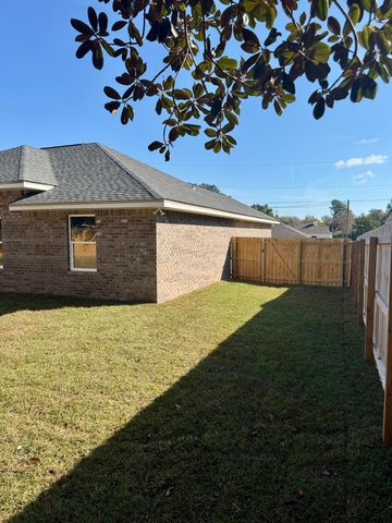 114 A Marimba Street, Mary Esther, FL 32569