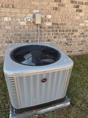 114 A Marimba Street, Mary Esther, FL 32569