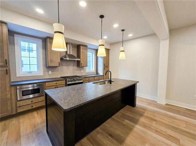 305 Frederick Lane, Cranberry Twp, PA 16066