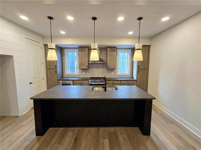 305 Frederick Lane, Cranberry Twp, PA 16066