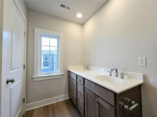 305 Frederick Lane, Cranberry Twp, PA 16066