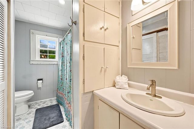 371 Conrad Drive, Thomasville, NC 27360