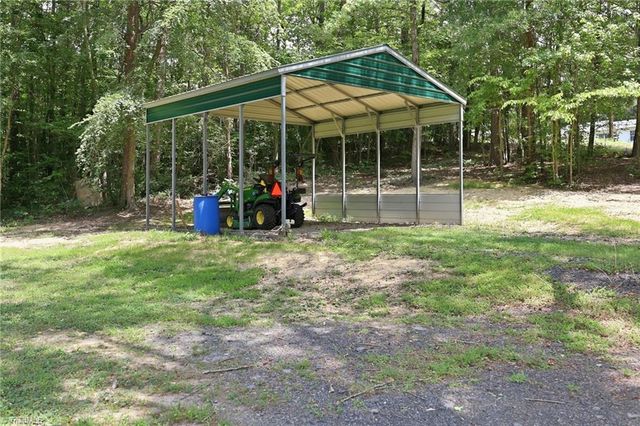 371 Conrad Drive, Thomasville, NC 27360