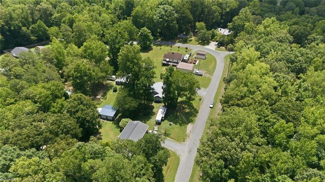 371 Conrad Drive, Thomasville, NC 27360