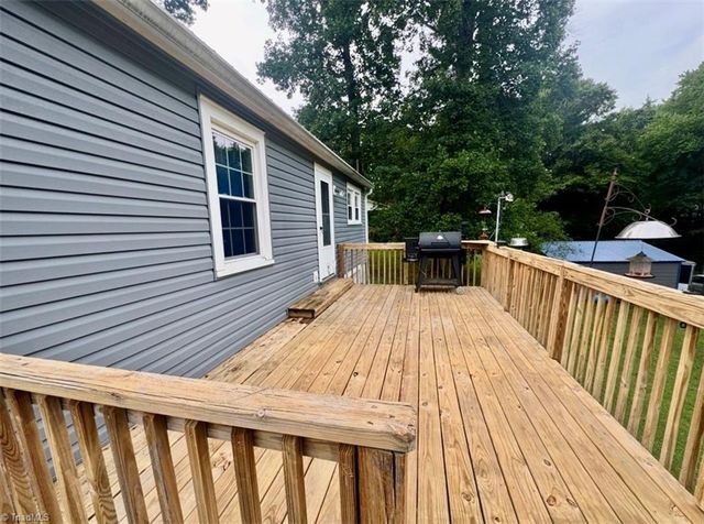 371 Conrad Drive, Thomasville, NC 27360