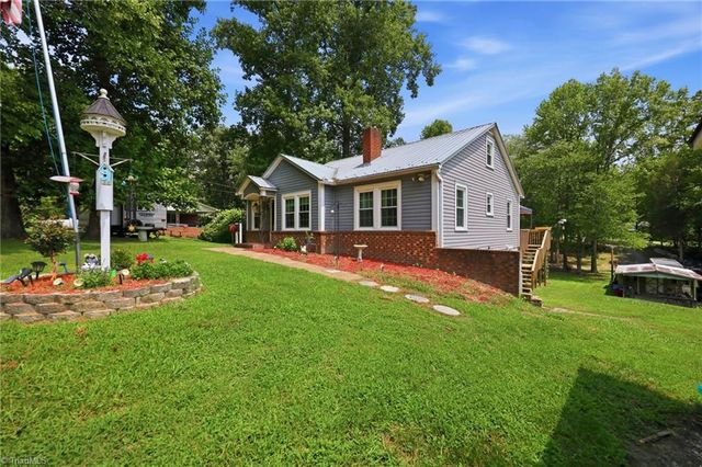 371 Conrad Drive, Thomasville, NC 27360